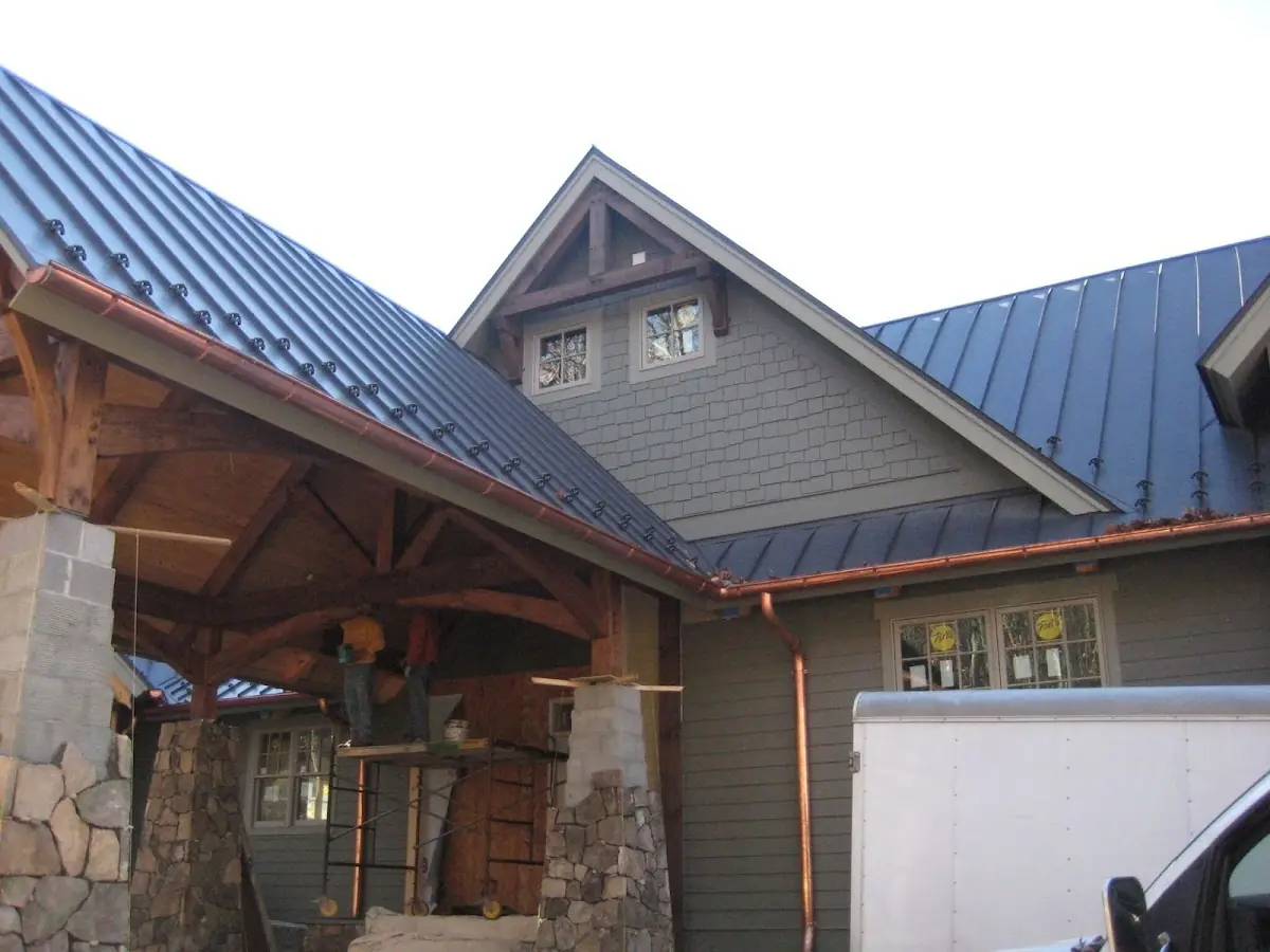 Craftsman Roofing team delivering quality roofing work in Round Lake Heights